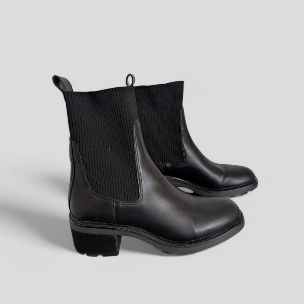 Steve Madden Murray Black Leather Women's Booties